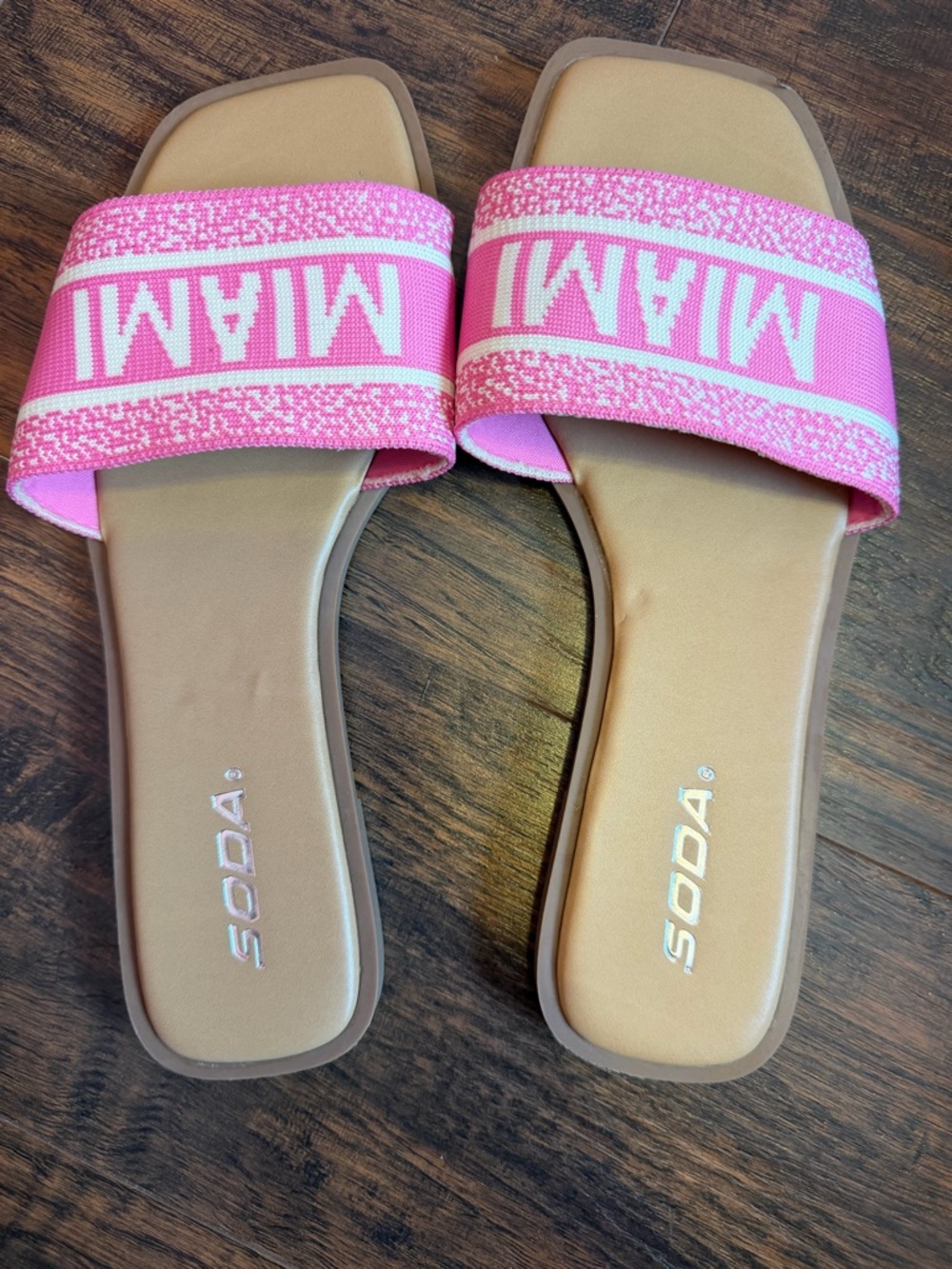 Never worn Soda Pink MAMI Slide Sandals